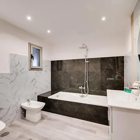 Vacation I Stylish 5bdr Penthouse, Sea And Marina View *