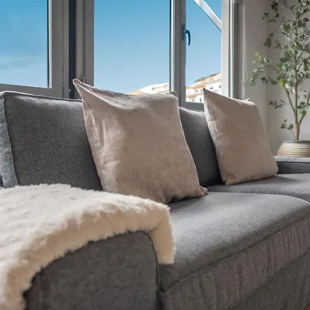 Apartment Vacation I Stylish 5bdr Penthouse, Sea And Marina View *