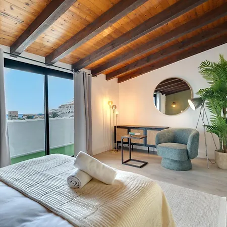 Vacation I Stylish 5bdr Penthouse, Sea And Marina View Apartment Marbella