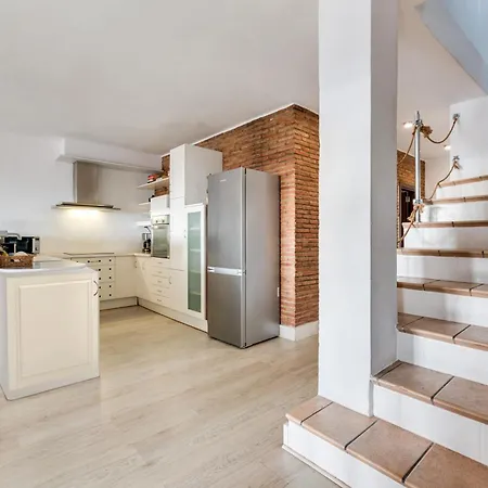 Apartment Vacation I Stylish 5bdr Penthouse, Sea And Marina View *